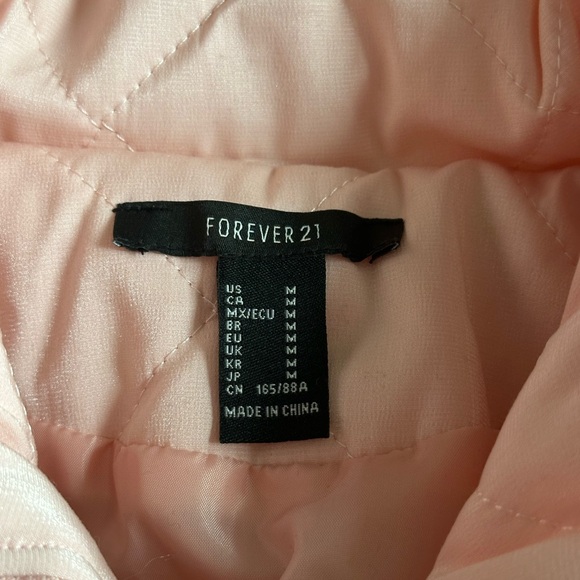 Forever 21 pink puffer jacket - Picture 5 of 6